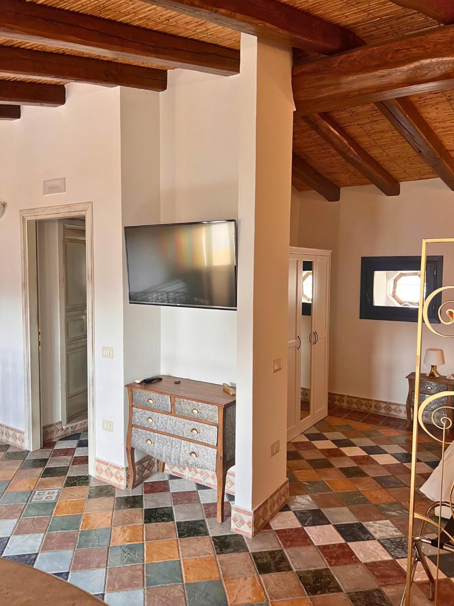 Ogliastra Luxury Apartment - Ajpsardinia Tortoli Bagian luar foto